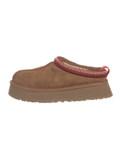 Pre-owned Ugg Suede Embroidered Accent In Brown