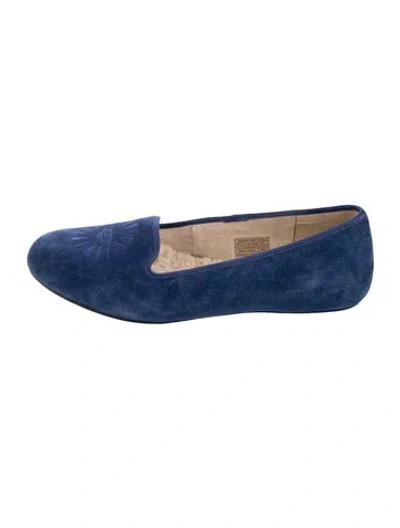 Pre-owned Ugg Suede Embroidered Accent Flats In Blue