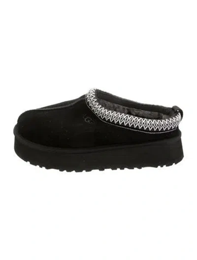 Pre-owned Ugg Suede Embroidered Accent Slippers In Black/green