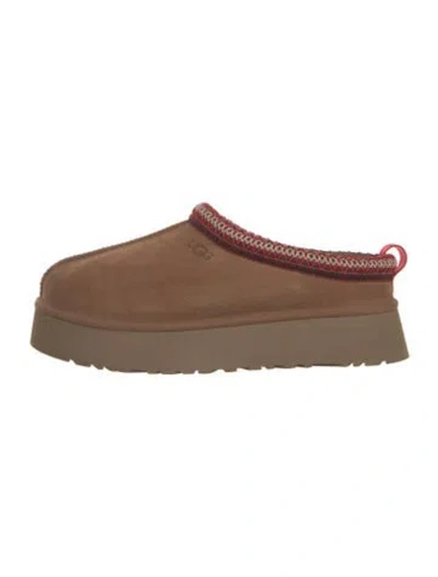 Pre-owned Ugg Suede Embroidered Accent Slippers In Brown