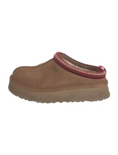 Pre-owned Ugg Suede Embroidered Accent Slippers In Brown