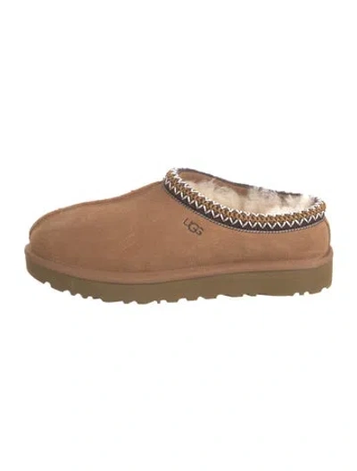 Pre-owned Ugg Suede Embroidered Accent Slippers In Brown