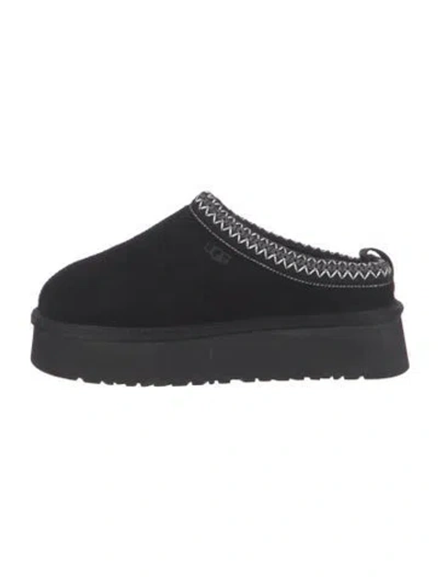 Pre-owned Ugg Suede Embroidered Accent Sneakers In Black