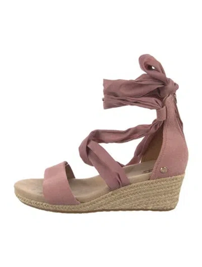 Pre-owned Ugg Suede Espadrilles In Pink