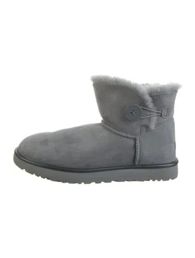 Pre-owned Ugg Suede Faux Fur Trim Boots In Gray