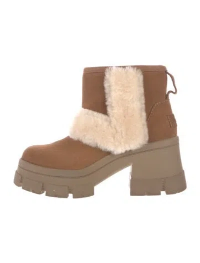 Pre-owned Ugg Suede Faux Fur Trim Chelsea Boots In Brown