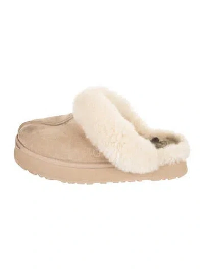 Pre-owned Ugg Suede Faux Fur Trim Slippers In Neutrals
