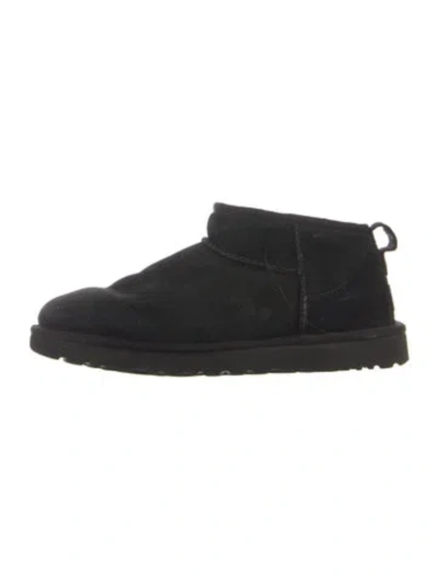 Pre-owned Ugg Suede Flats In Black
