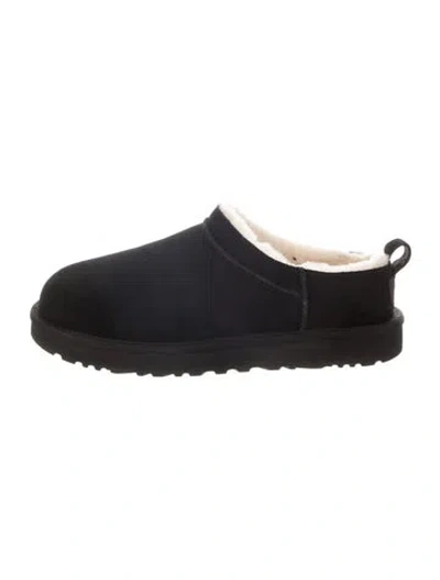 Pre-owned Ugg Suede Flats In Black