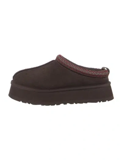 Pre-owned Ugg Suede Flats In Brown