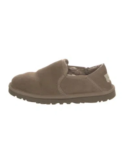Pre-owned Ugg Suede Flats In Neutral
