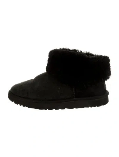 Pre-owned Ugg Suede Fur Trim Boots In Black