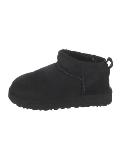 Pre-owned Ugg Suede Fur Trim Boots In Black