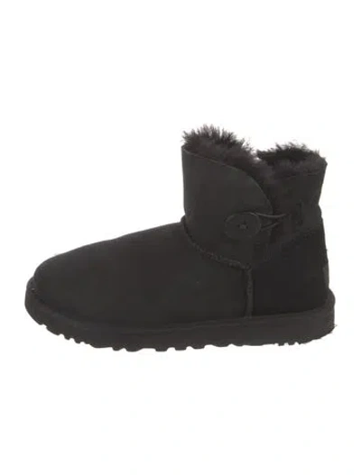 Pre-owned Ugg Suede Fur Trim Boots In Black