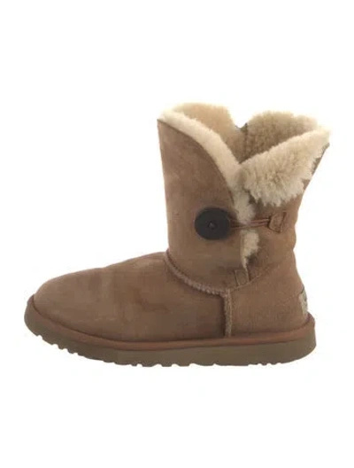 Pre-owned Ugg Suede Fur Trim Boots In Brown
