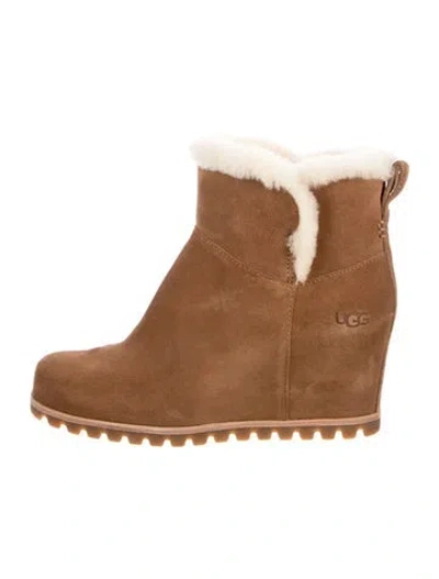Pre-owned Ugg Suede Fur Trim Boots In Brown