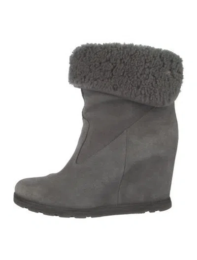 Pre-owned Ugg Suede Fur Trim Boots In Gray