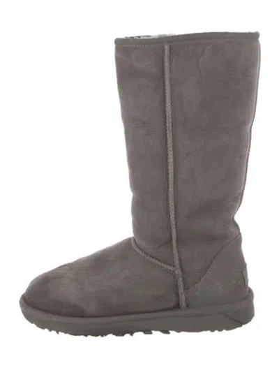Pre-owned Ugg Suede Fur Trim Boots In Gray