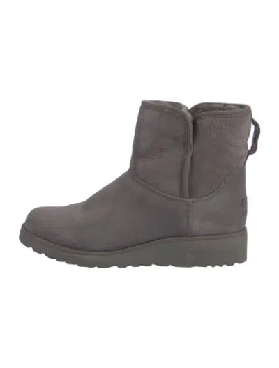 Pre-owned Ugg Suede Fur Trim Boots In Grey