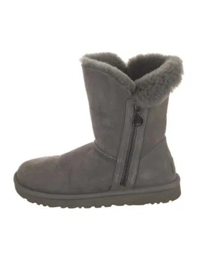Pre-owned Ugg Suede Fur Trim Boots In Grey