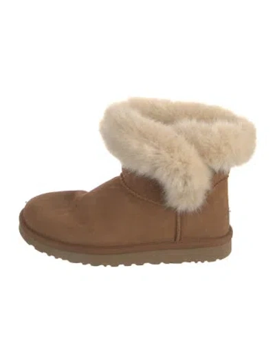 Pre-owned Ugg Suede Fur Trim Boots In Neutral