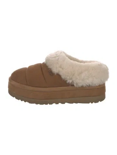 Pre-owned Ugg Suede Fur Trim Flats In Brown