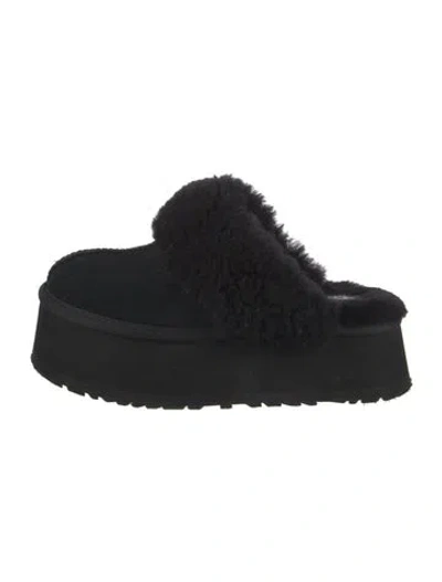 Pre-owned Ugg Suede Fur Trim Mules In Black