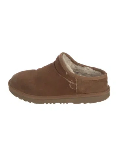 Pre-owned Ugg Suede Fur Trim Mules In Brown