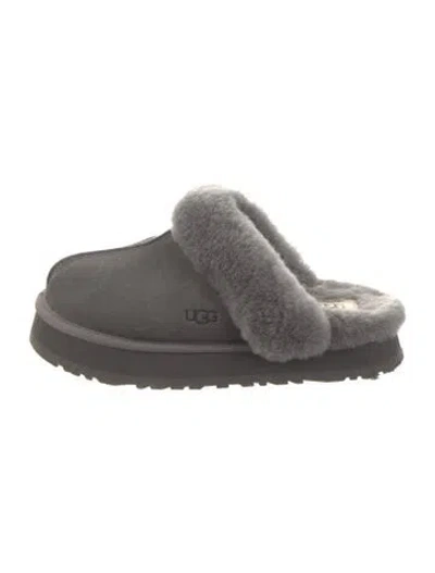 Pre-owned Ugg Suede Fur Trim Mules In Gray