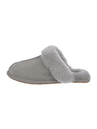 Pre-owned Ugg Suede Fur Trim Mules In Gray