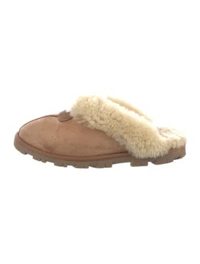Pre-owned Ugg Suede Fur Trim Mules In Neutral