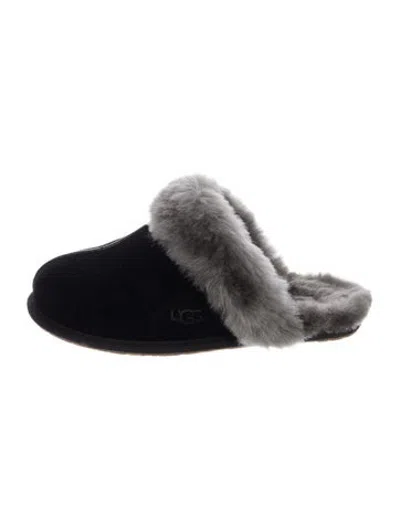 Pre-owned Ugg Suede Fur Trim Slippers In Black