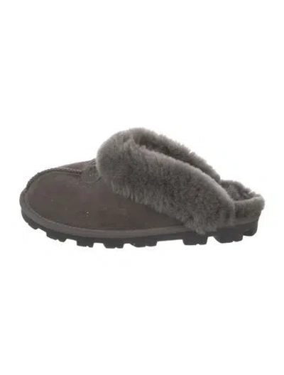Pre-owned Ugg Suede Fur Trim Slippers In Grey