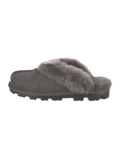 Pre-owned Ugg Suede Fur Trim Slippers In Grey