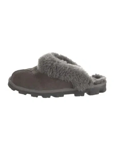 Pre-owned Ugg Suede Fur Trim Slippers In Grey