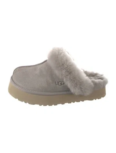 Pre-owned Ugg Suede Fur Trim Slippers In Grey