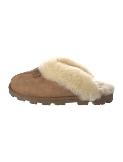 Pre-owned Ugg Suede Fur Trim Slippers In Neutrals