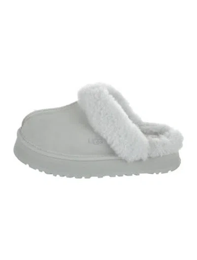 Pre-owned Ugg Suede Fur Trim Sneakers In Blue