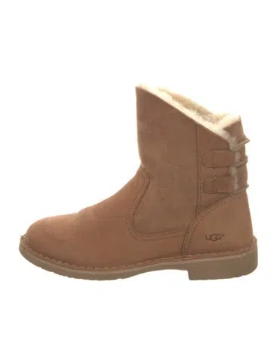 Pre-owned Ugg Suede Fur Trim Snow Boots In Neutral