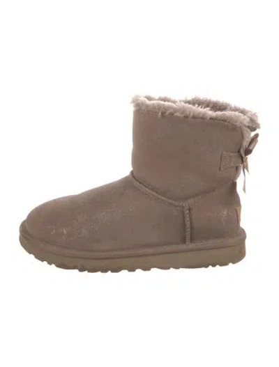 Pre-owned Ugg Suede Glitter Accents Boots In Neutral