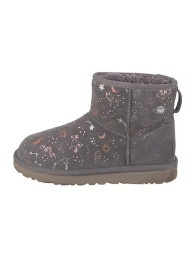 Pre-owned Ugg Suede Graphic Print Boots In Purple
