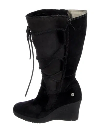 Pre-owned Ugg Suede Lace-up Boots In Black