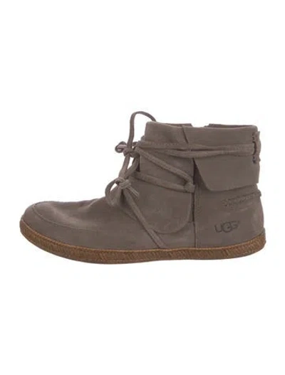 Pre-owned Ugg Suede Lace-up Boots In Brown