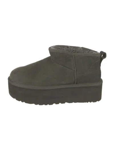 Pre-owned Ugg Suede Lace-up Boots In Gray