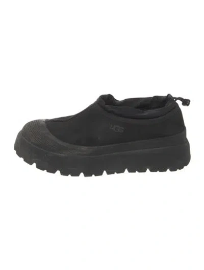 Pre-owned Ugg Suede Loafers In Black