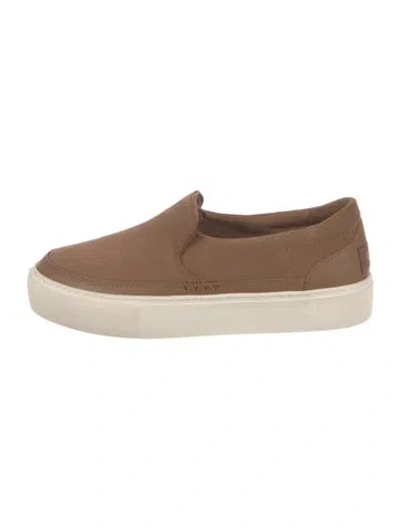 Pre-owned Ugg Suede Loafers In Brown