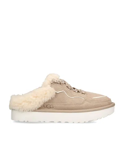 Ugg Suede Lowmel Mules In Neutral