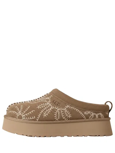 Ugg Suede Mini Platform Sandals With Rear Pull Tab And Embroidered Detail In Brown
