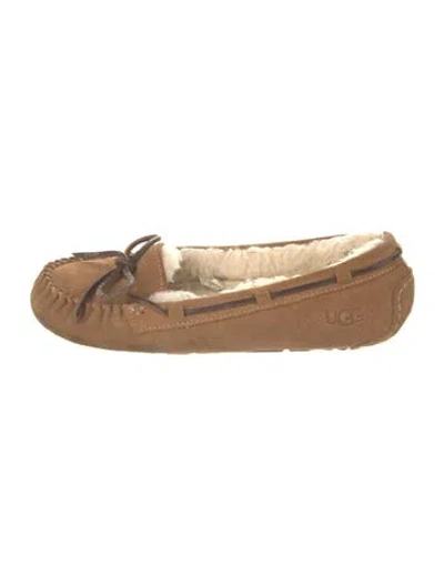 Pre-owned Ugg Suede Moccasins In Brown