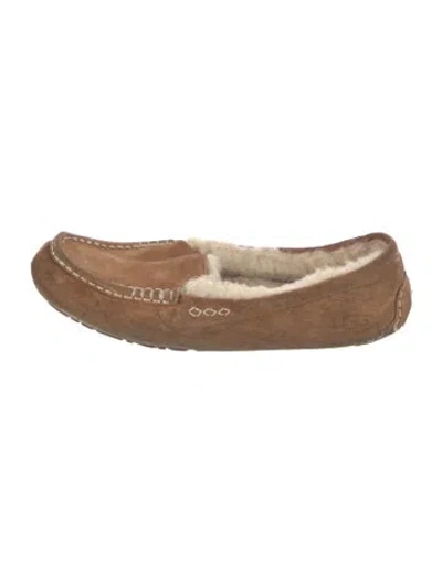 Pre-owned Ugg Suede Moccasins In Brown
